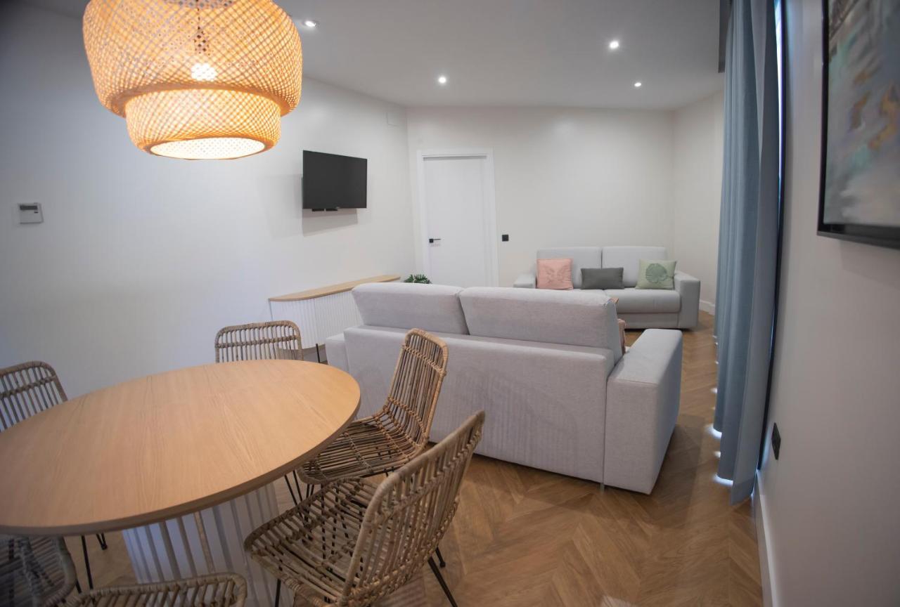 Oikos Apartamentos Turisticos Monesterio Buitenkant foto