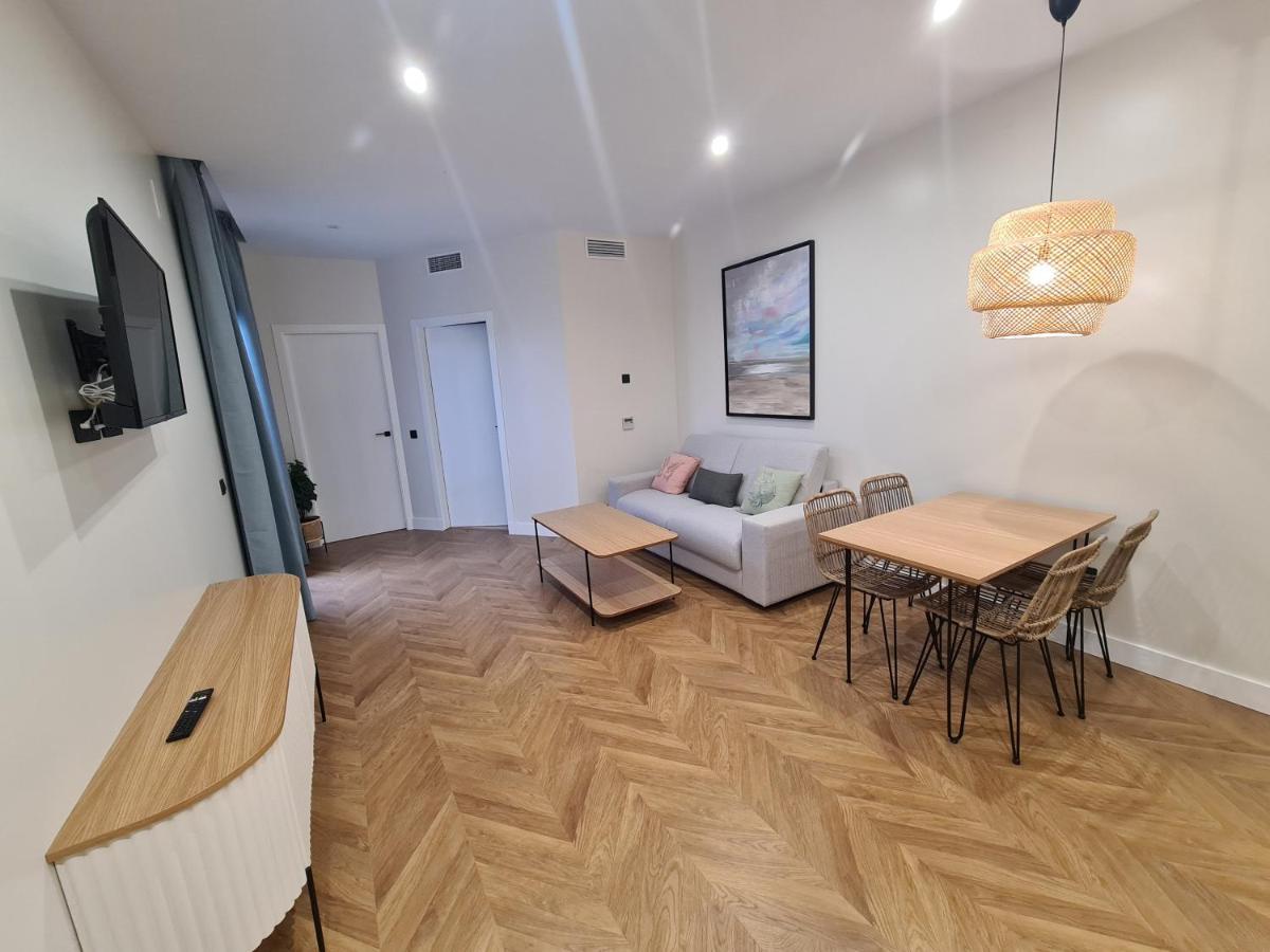 Oikos Apartamentos Turisticos Monesterio Buitenkant foto