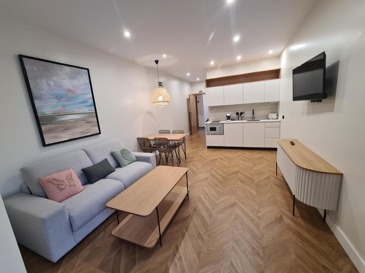 Oikos Apartamentos Turisticos Monesterio Buitenkant foto